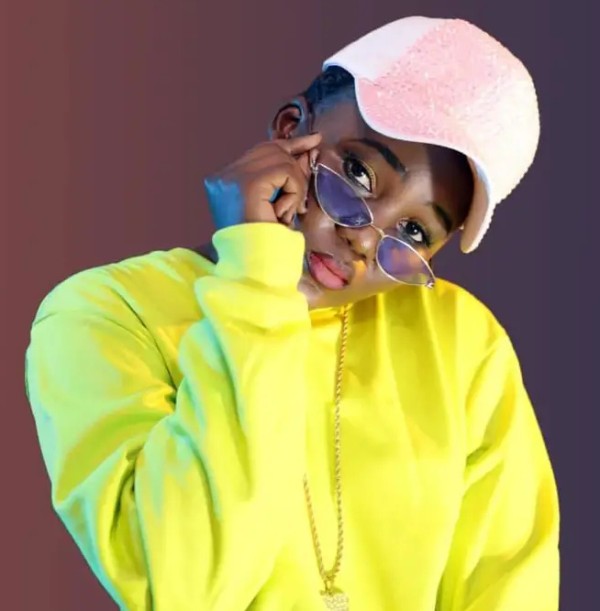 Iyele Kwee - Quincy Akisa