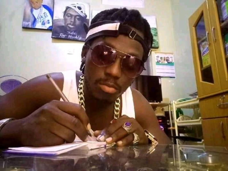 Ambiguous Thoughts - Judas Rapknowledge