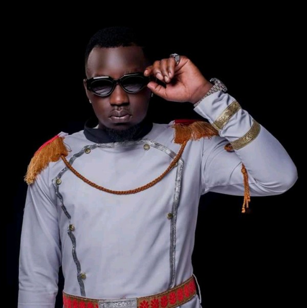 Mego Lonyo - Pato LoverBoy